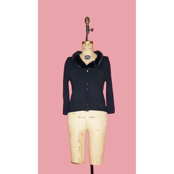 1990s-Y2K. TAKEOUT FAUX FUR Plush Soft Collar Black Cardigan Sweater. S-M - Picture 2 of 7